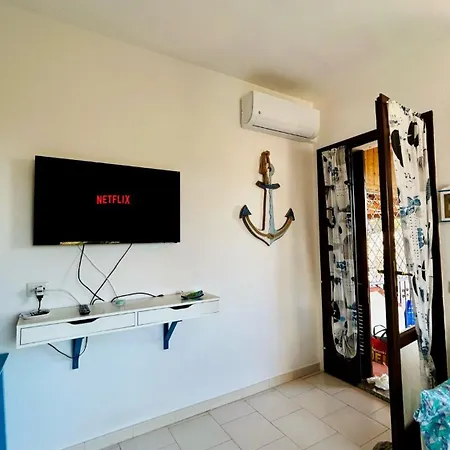 Casa Di Peggy Calasetta