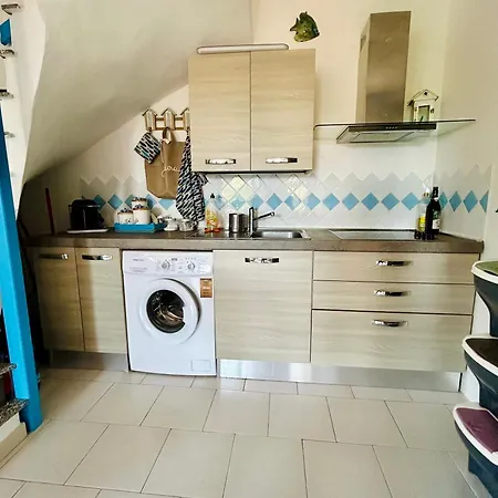 Casa Di Peggy بيت للعطل
